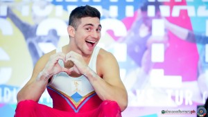 app f ph simone ferraro sfa09779 copia